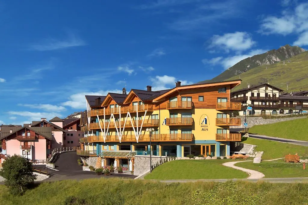 Hotel Delle Alpi Tonalepass 4*,